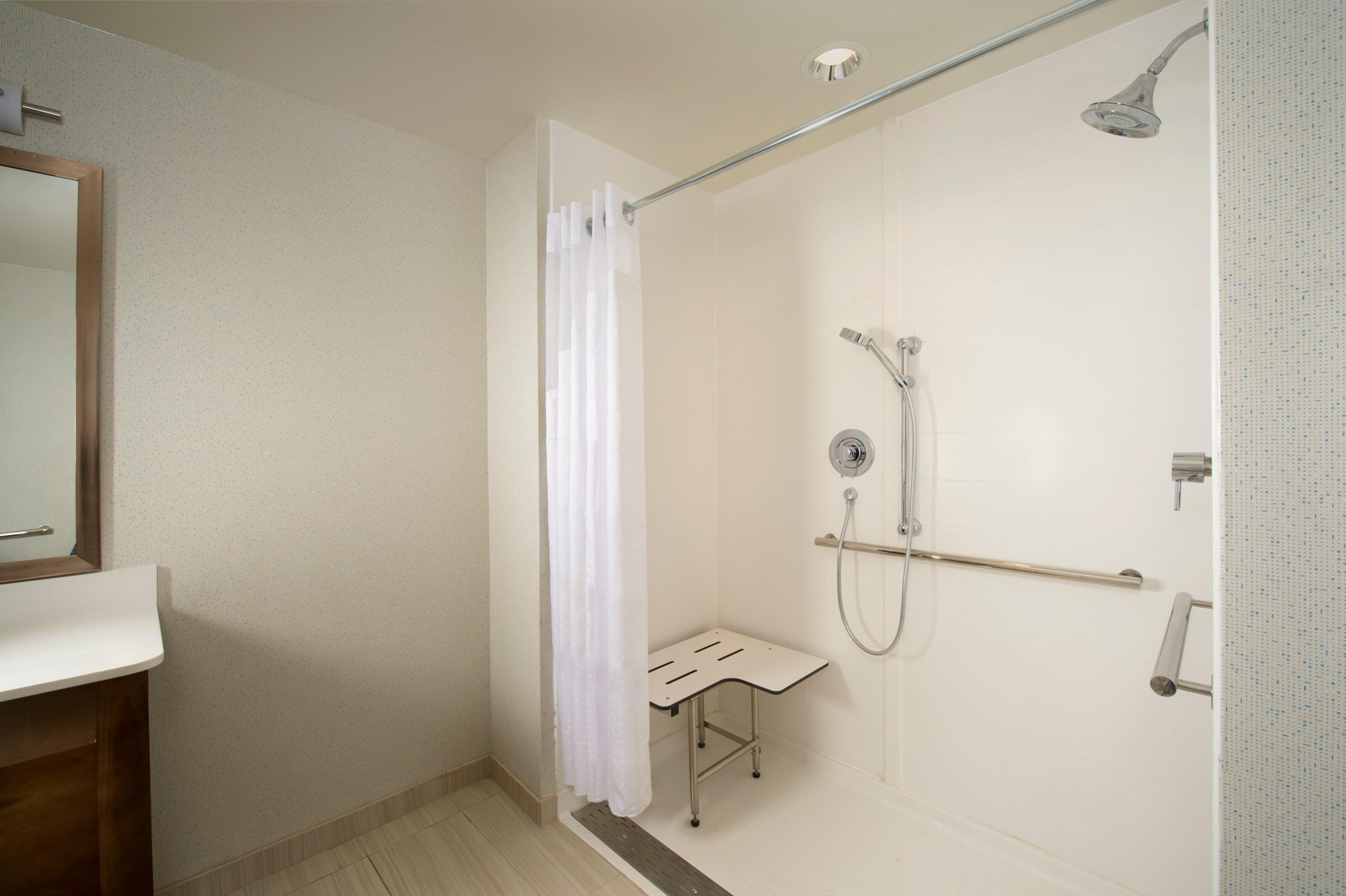 Holiday Inn Express & Suites Bay City By Ihg Zewnętrze zdjęcie