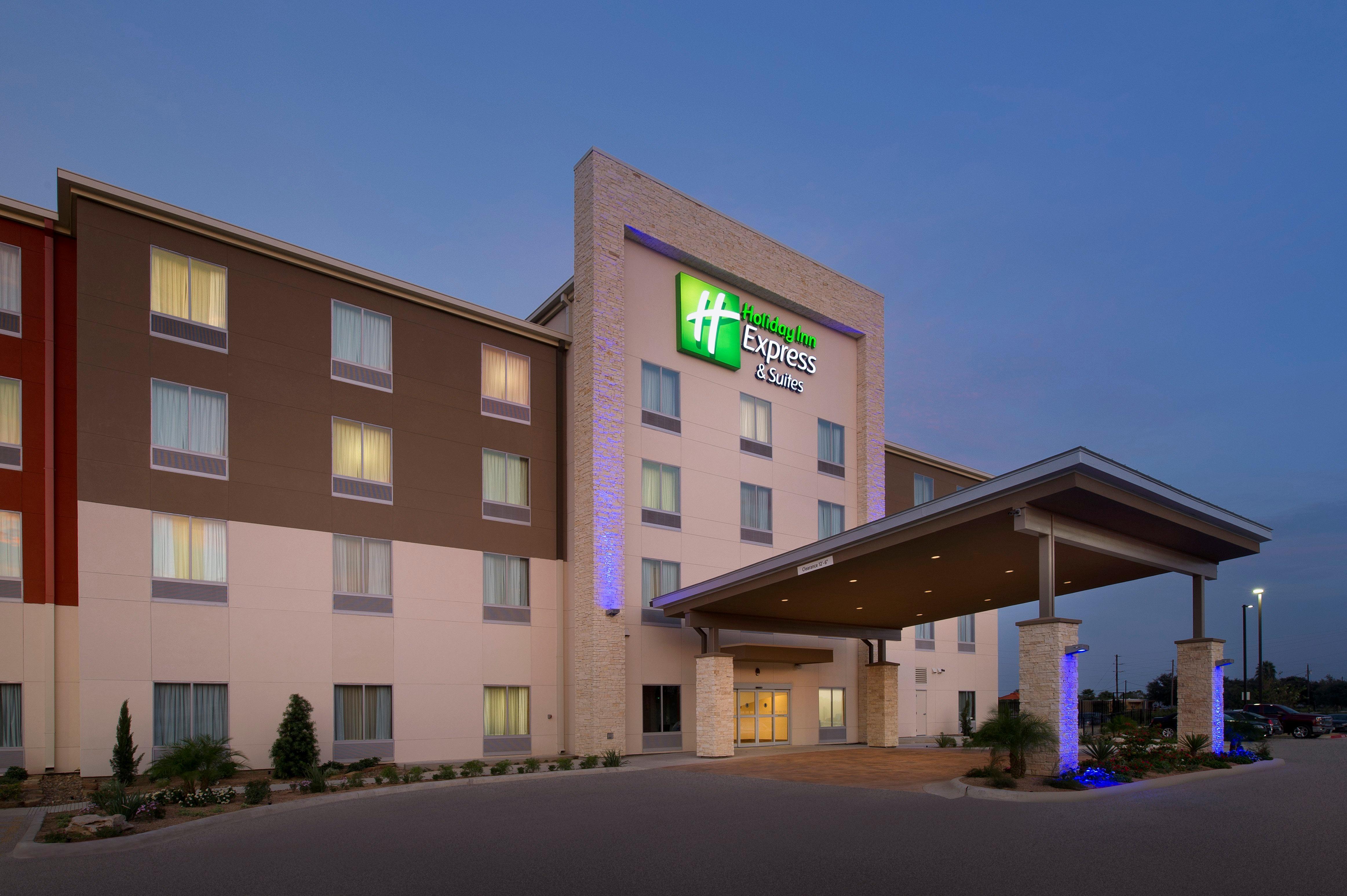Holiday Inn Express & Suites Bay City By Ihg Zewnętrze zdjęcie